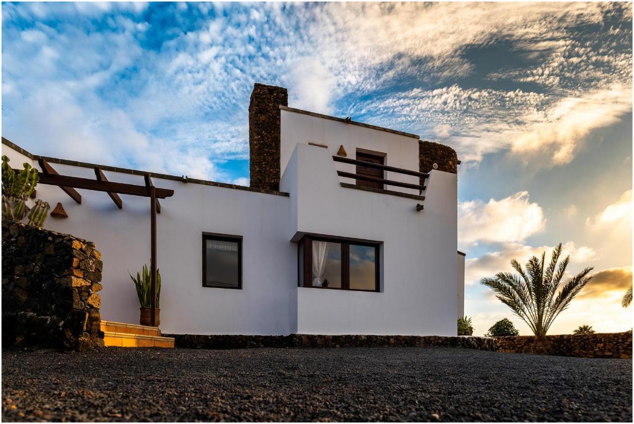 Villa-Mayo - Peaceful Paradise: Lajares Dream Vacation Esterno foto